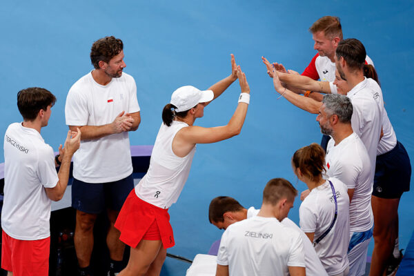 Sydney: Poland Eliminates Australia to Face Defending Champions USA in Semi-Finals