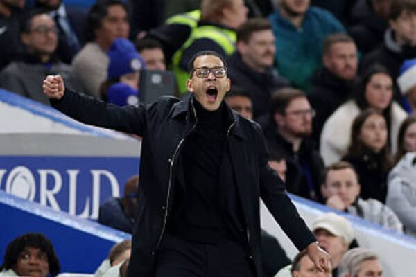 Tempers Flare: Chelsea's Liam Rosenior Slams Arsenal for Time-Wasting Tactics in Heartbreaking 3-2 League Cup Semi-Final Lossn