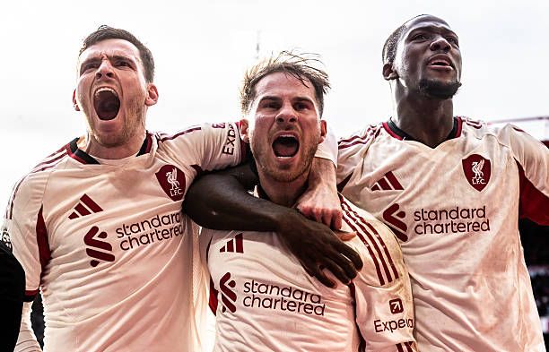 Alexis Mac Allister Delivers Boost to Hugo Ekitike Ahead of Liverpool's Dramatic Late Winnern