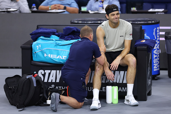 Dallas: Fritz Battling Through Injury to Secure Semi-Final Spot