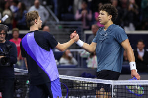 Dallas: Shelton Upsets Shapovalov to Set Up Final Clash with Fritz