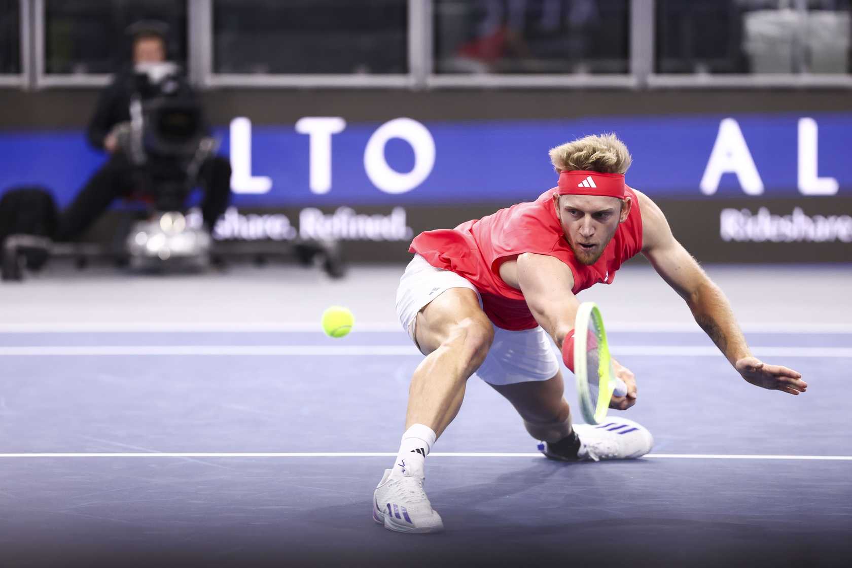 Dallas Tennis Showdown: Davidovich Fokina Faces Michelsen, Tiafoe Takes on Korda