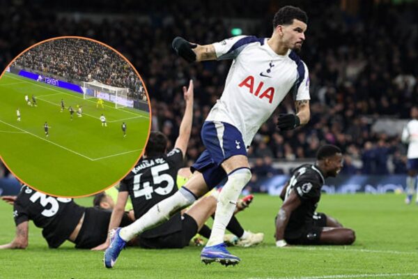 Dominic Solanke Netts Sensational Scorpion Kick to Level the Score for Tottenham Against Man City!n