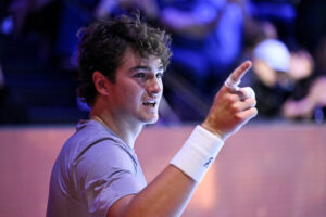 Rio de Janeiro: Fonseca Dazzles in Front of Home Crowd