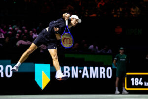 Rotterdam: De Minaur Secures Another Victory