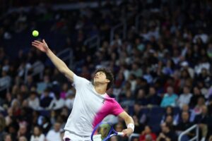 Shelton Triumphs Over Fritz in Dallas; De Minaur Secures Rotterdam Championship