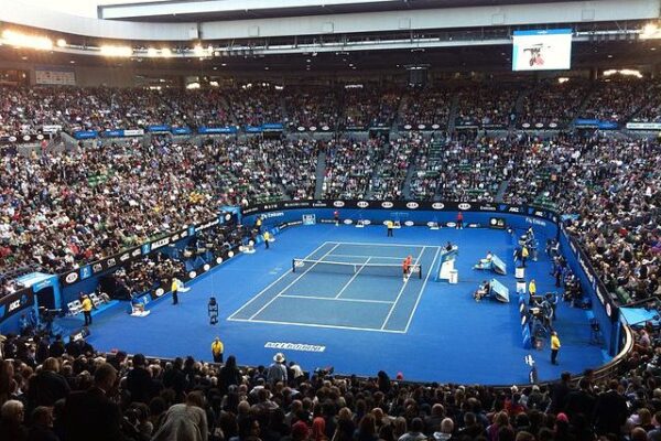 Aussie Open of Sweepstakes: The Draw of Social Casinos for Tennis Enthusiasts