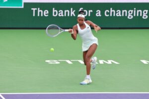 Coco Gauff Dominates Alycia Parks in Impressive Miami Comeback - 10sBalls.com • TennisBalls.com