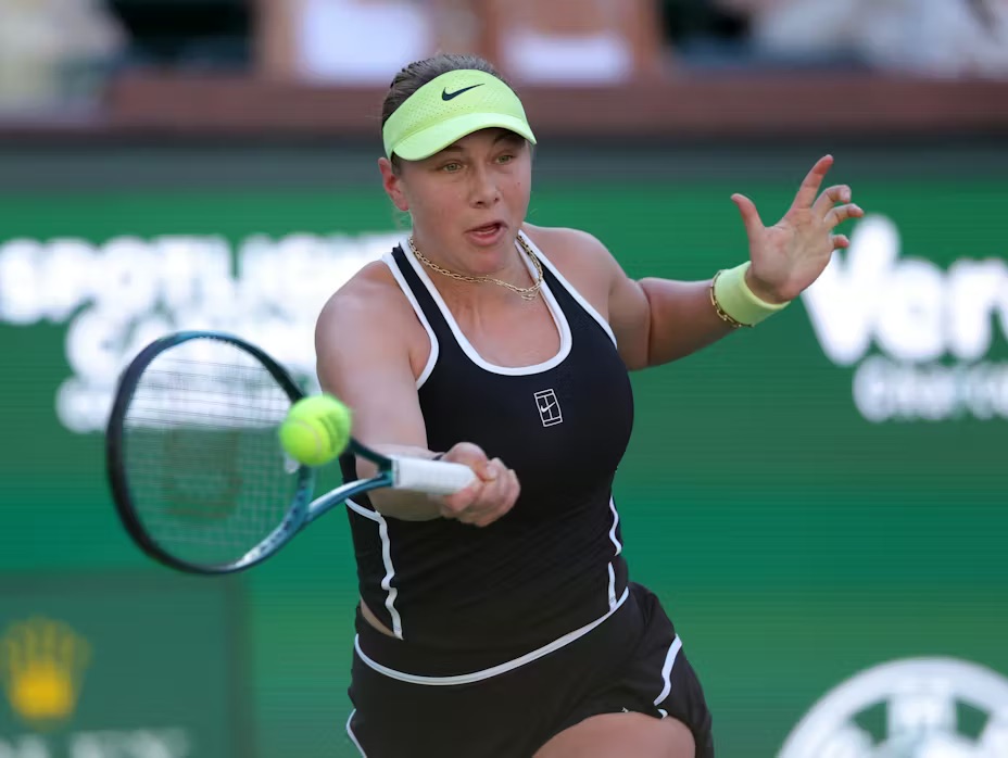 Indian Wells: Anisimova Dominates Raducanu, Sabalenka Advances, While Gauff Withdraws Injured