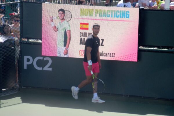 Indian Wells Tennis Championship: A Preview and Prediction for Alcaraz vs. Medvedev Showdown