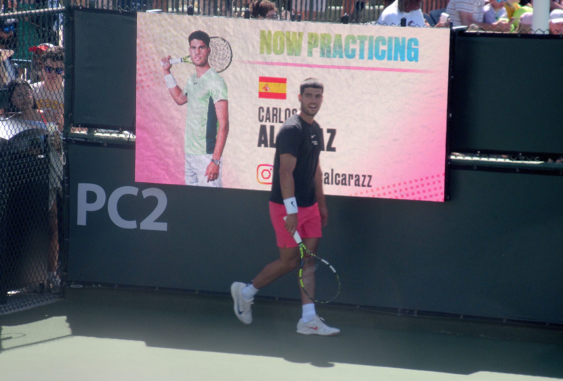 Indian Wells Tennis Championship: A Preview and Prediction for Alcaraz vs. Medvedev Showdown