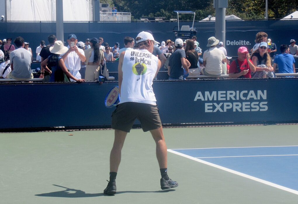 Miami Open Matchups: De Minaur Takes on Tsitsipas, Lehecka Faces Kouame
