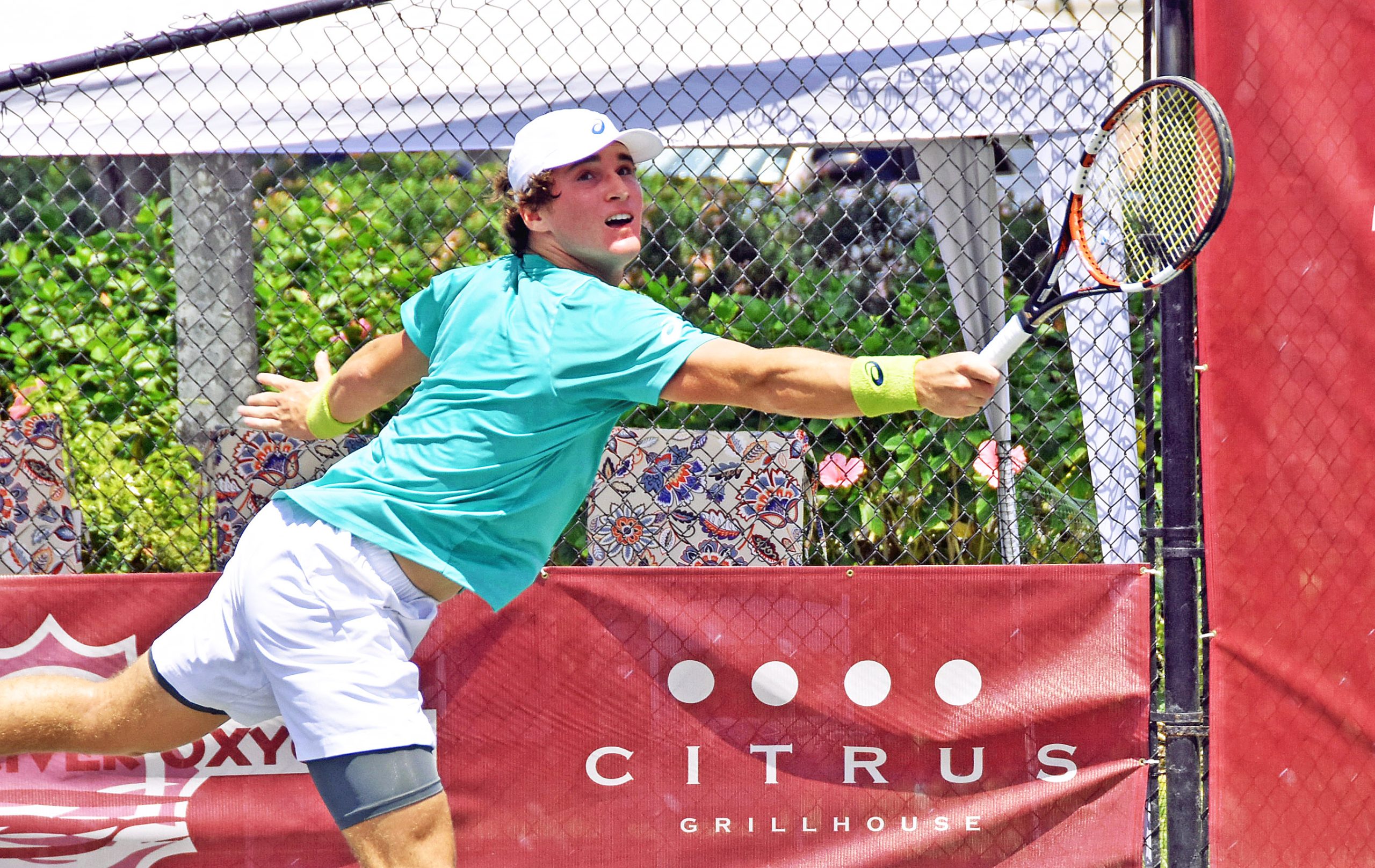 The Ultimate Guide to Boosting a Professional Tennis Player's Social Media Presence