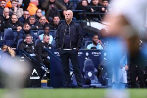 After Man City's Stinging 4-0 Defeat, Liverpool Fans Unite for a Common Goal!n