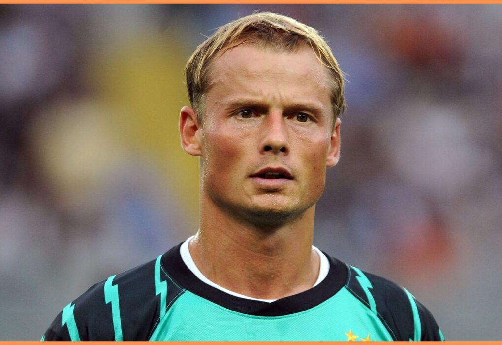 Tragic Loss: Former Arsenal and Liverpool Goalkeeper Alex Manninger Passes Away at 48n