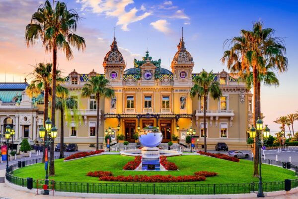 Understanding the Mechanics of the "50 Free Spins No Deposit" Bonus at Contemporary Casinos