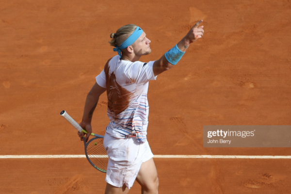 Hamburg Tennis Showdown: De Minaur Faces Off Against Davidovich Fokina