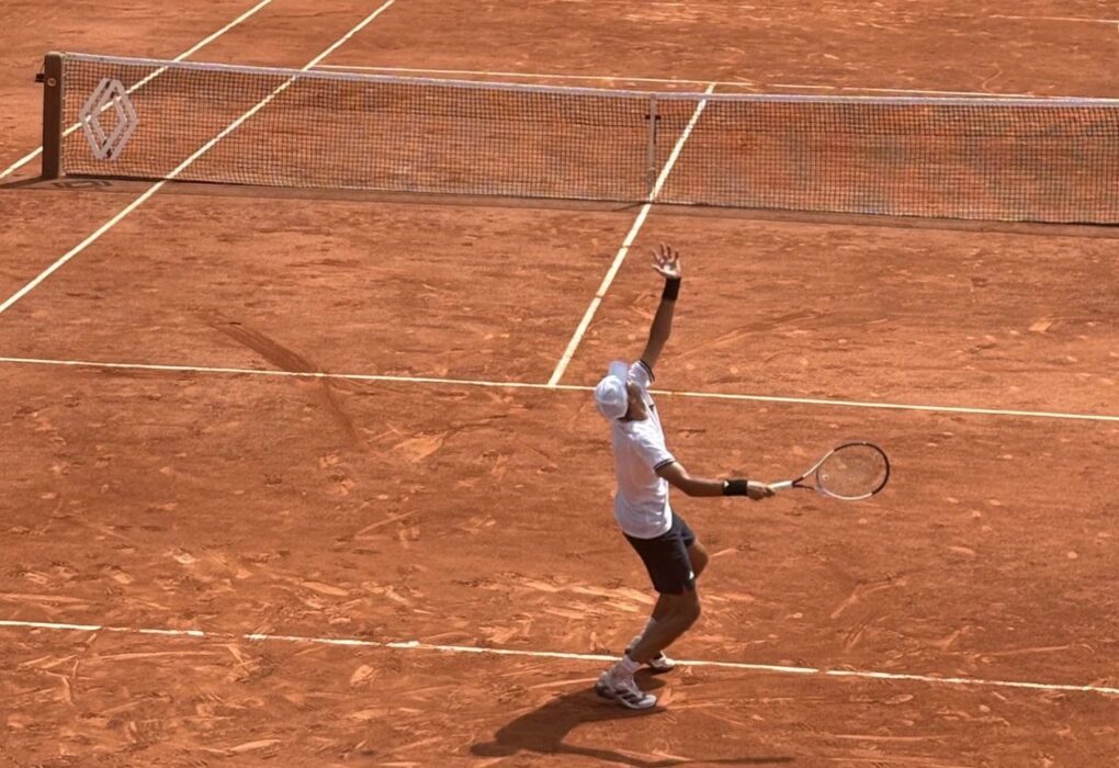 Jodar Claims Thrilling 5-Set Victory, Set to Face Zverev in French Open Quarterfinals
