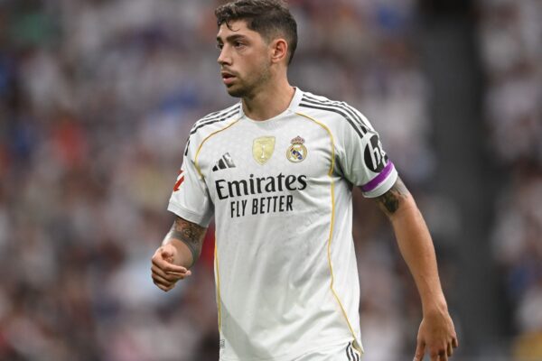 Real Madrid Faces Setback: Federico Valverde Out with Injuryn